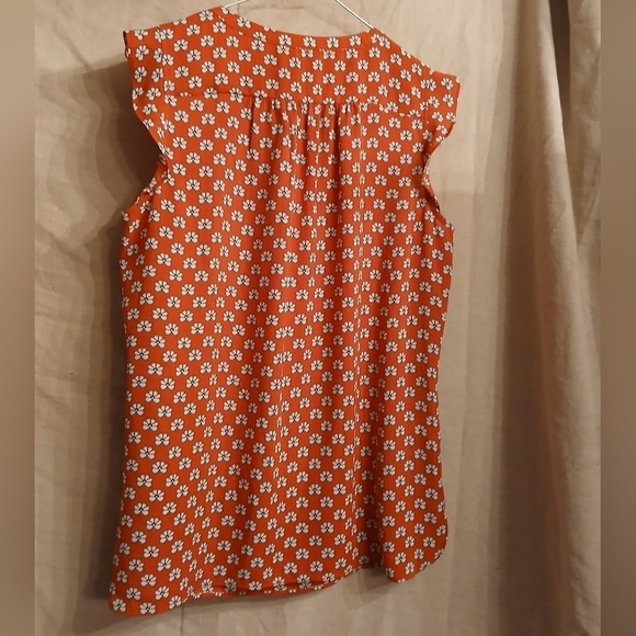 LOFT Sleeveless Patterned Blouse - Picture 7 of 8